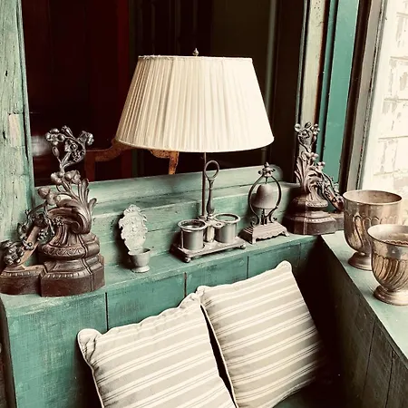 Large, Welcoming House, Full Of Character And Charm Bouresse